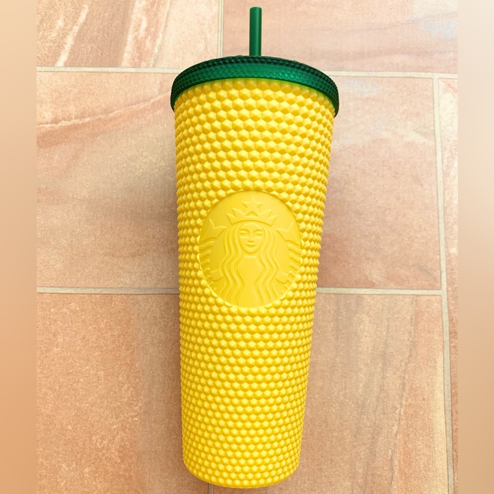 Starbucks Hawaii Exclusive Yellow Pineapple Textured Studded 24 oz Tumbler Cup